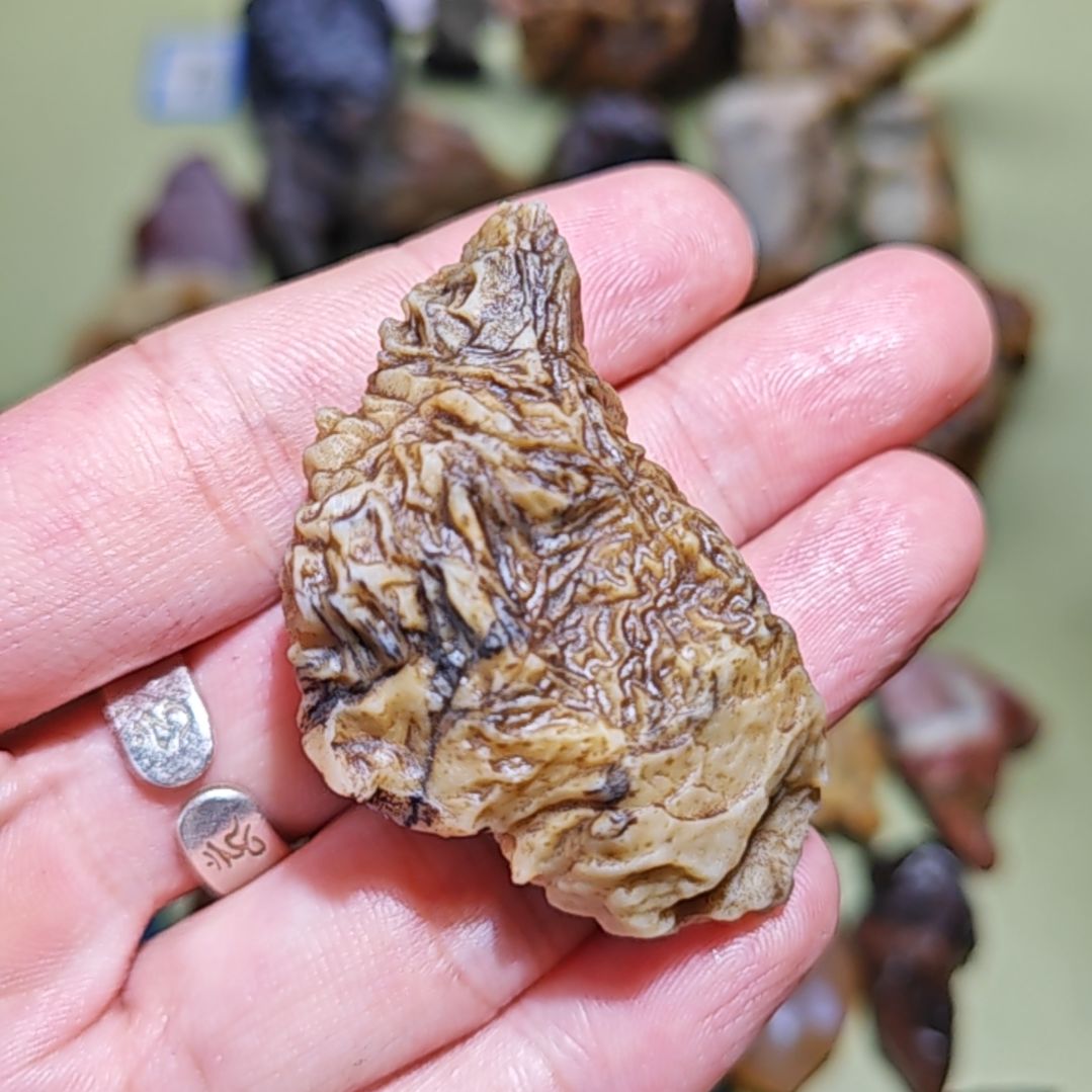 石材戈壁石手把件摆件