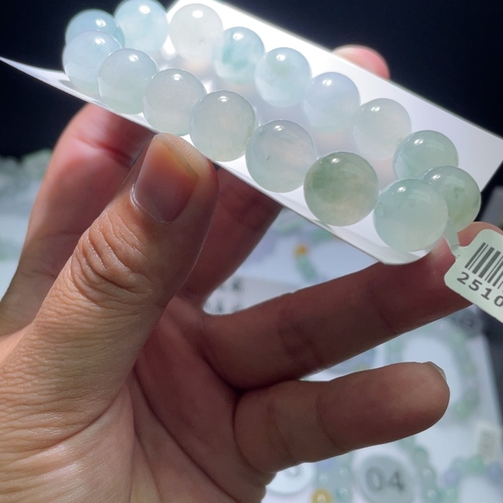 未镶嵌定制翡翠翡翠卡12+