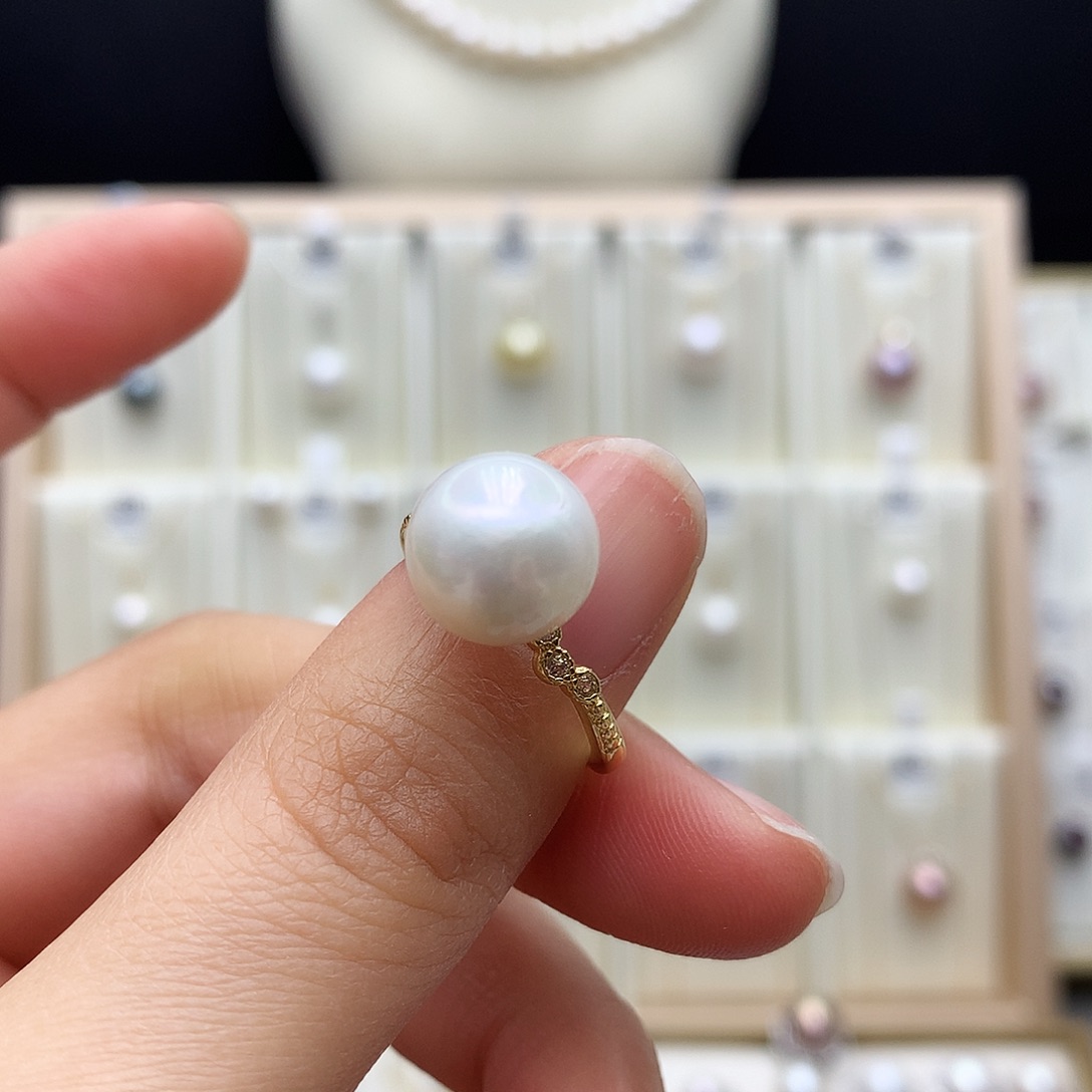 淡水珍珠颈饰合金