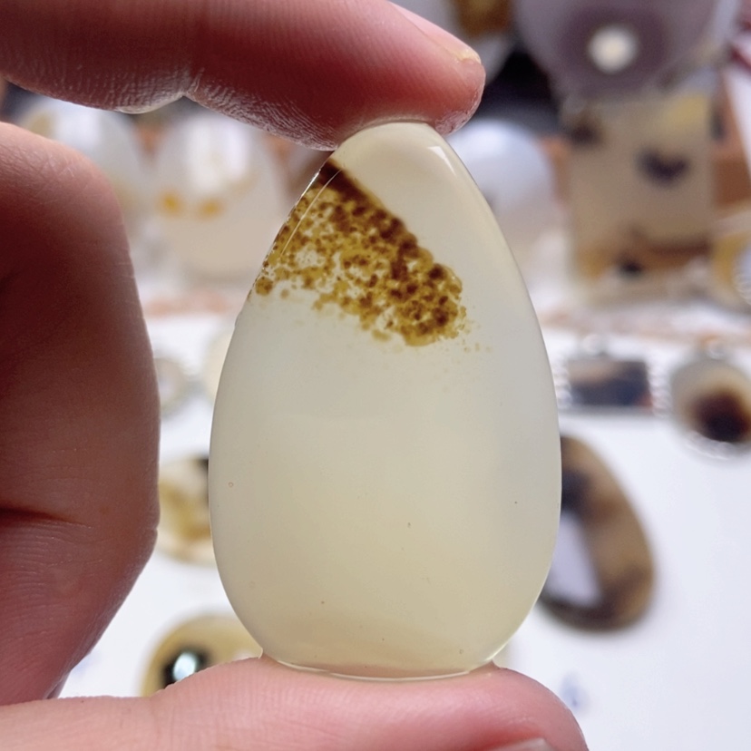 【闪购商品】玛瑙/玉髓颈饰未镶嵌