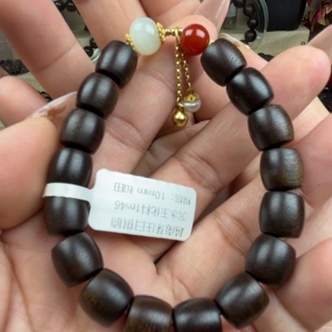 沉香手串白棋玉化树心油老料