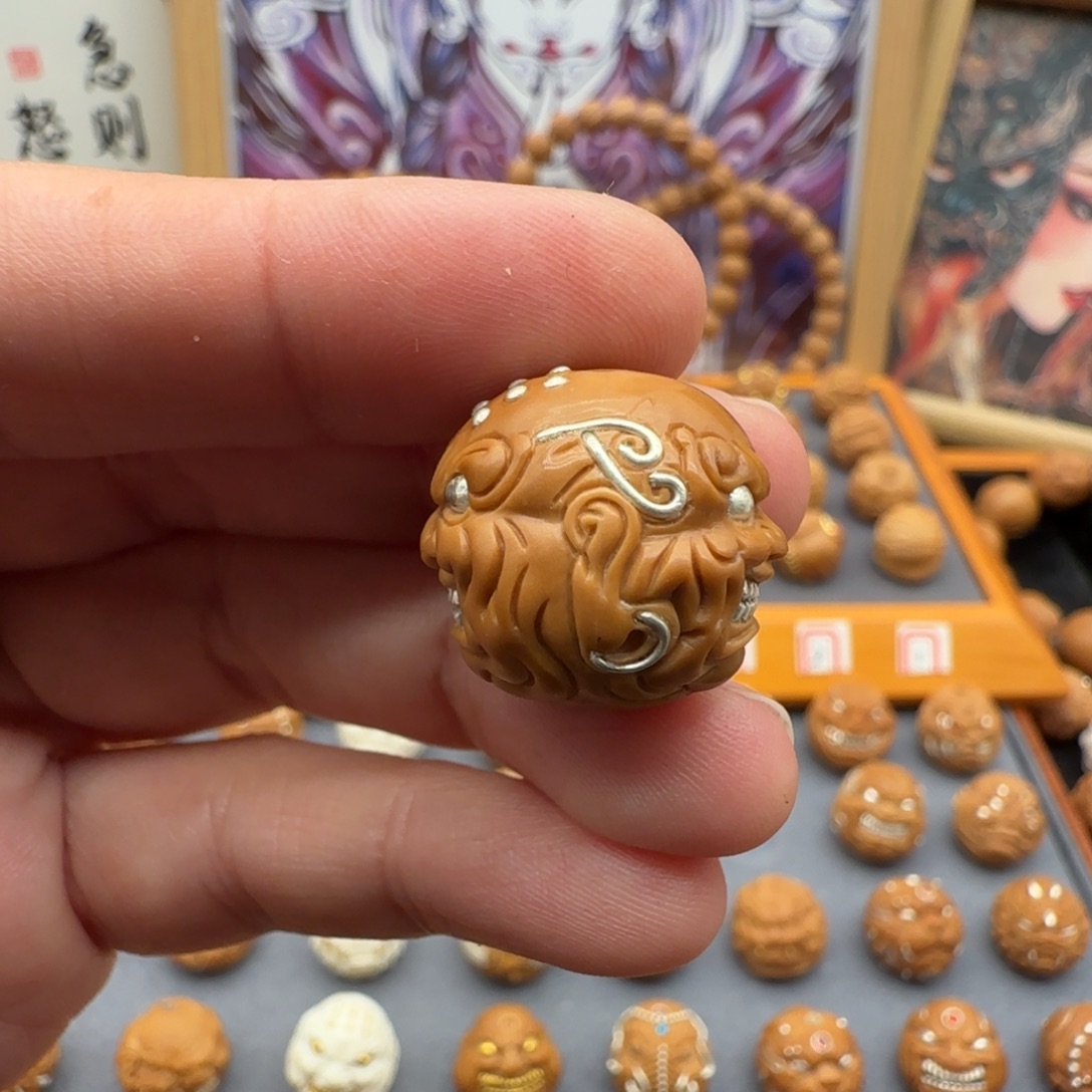 吊坠猴头核桃双面恶僧