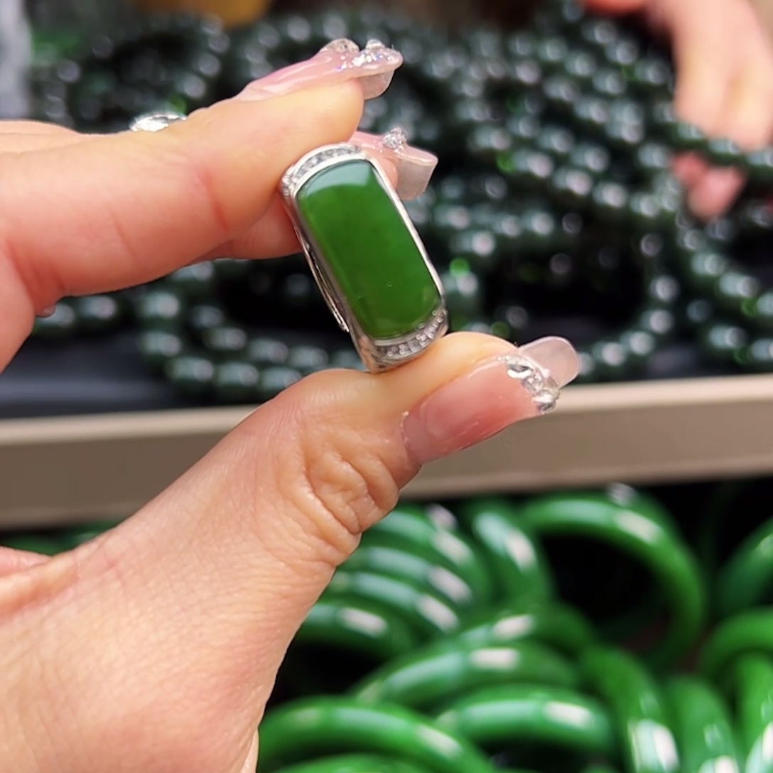 和田玉（碧玉）合金戒指