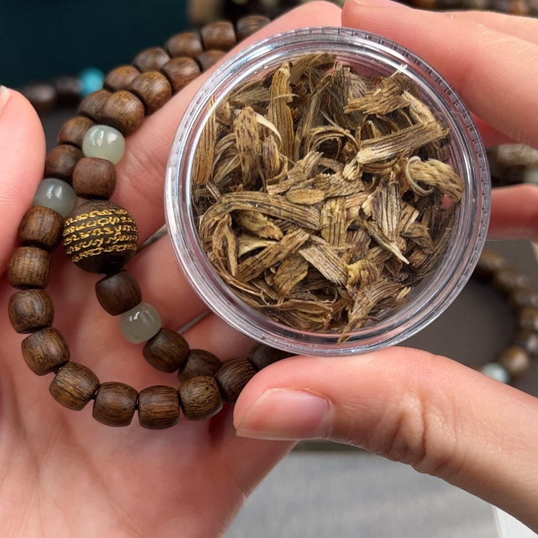 沉香沉香碎屑7mm富森红土沉水级