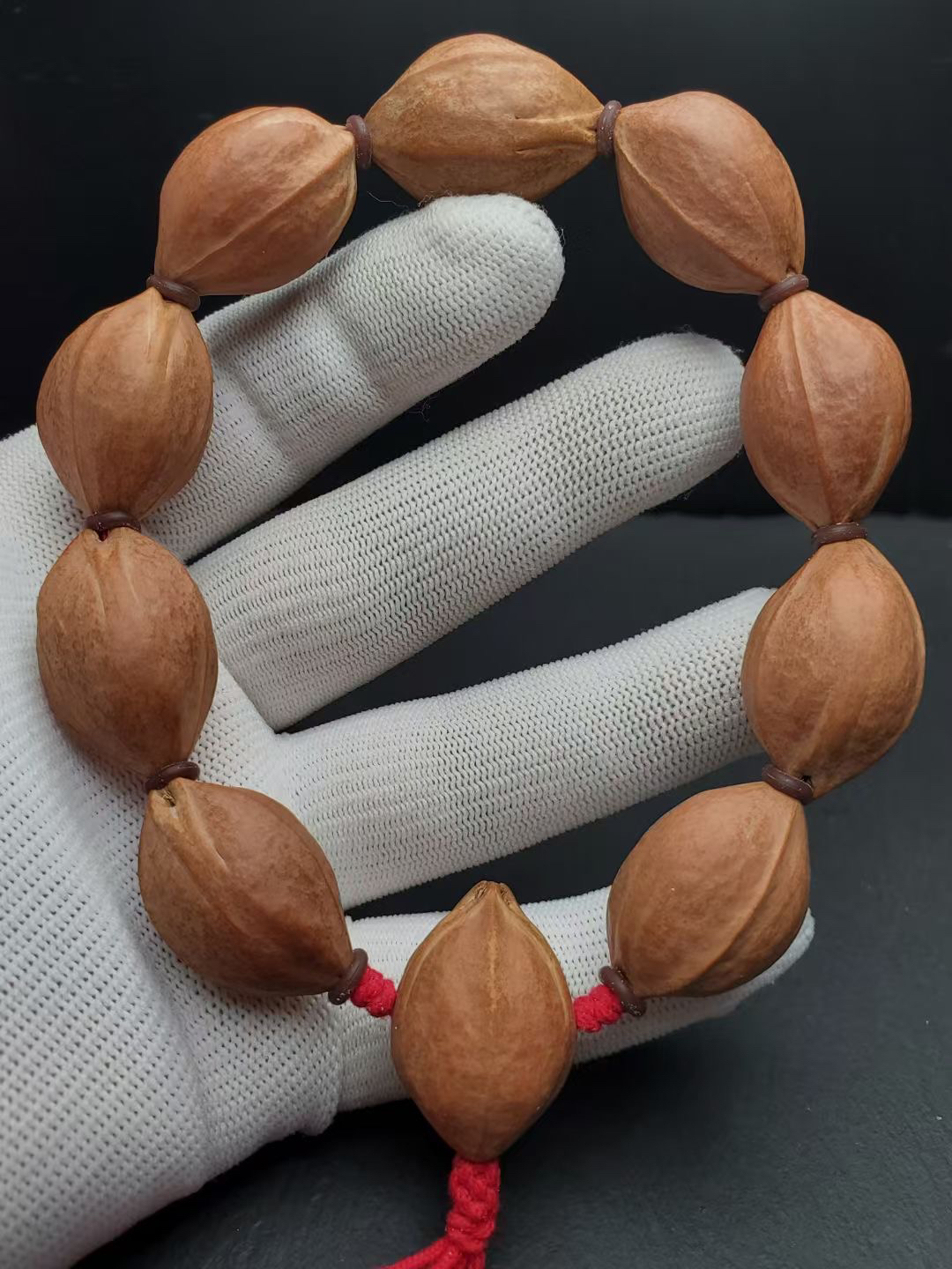 橄榄核雕 2.0*3.0 老树铁核素核橄榄核雕