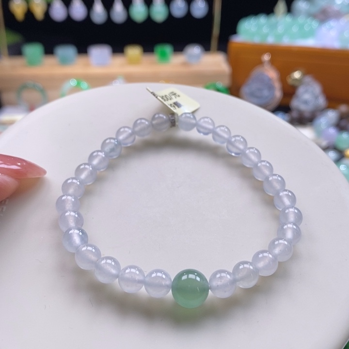 翡翠颈饰未镶嵌翡翠冰手串卡6+
