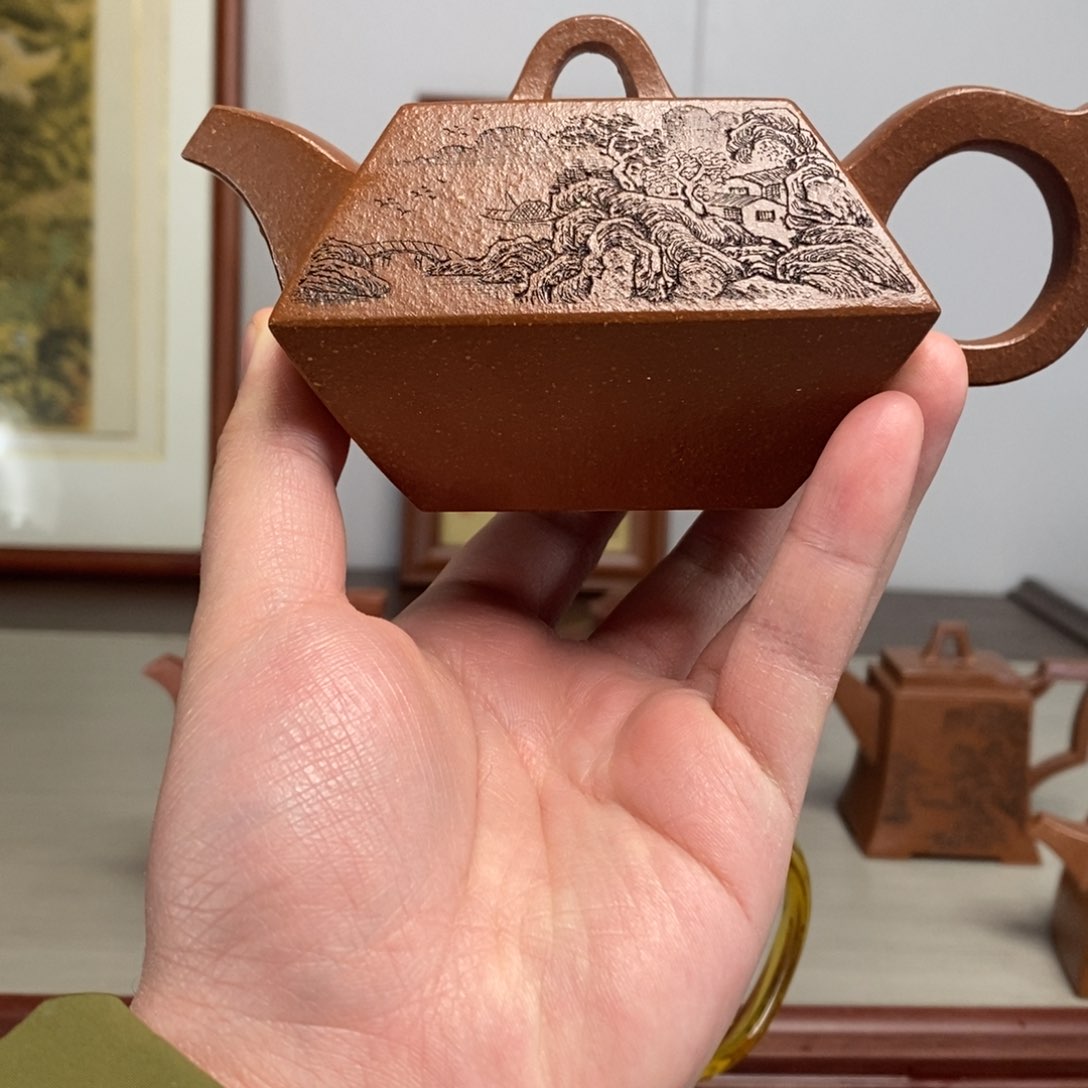 紫砂茶壶原矿泥料传统工艺制作