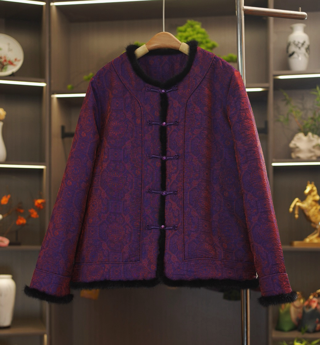 【紫金八达】2025桑蚕丝浮光锦拼接水貂毛新中式高级定制棉衣