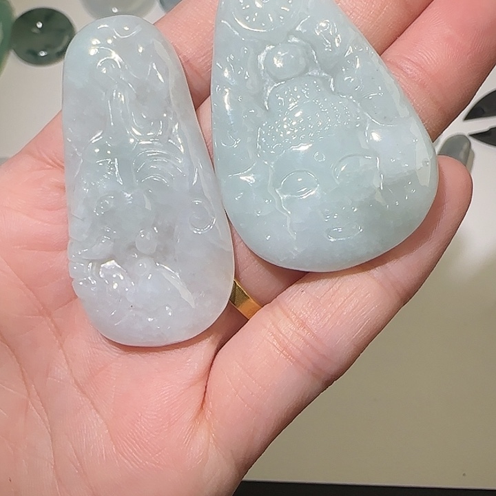 翡翠未镶嵌颈饰翡翠