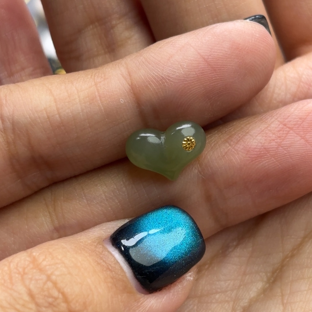 玛瑙/玉髓未镶嵌文玩配饰屁桃