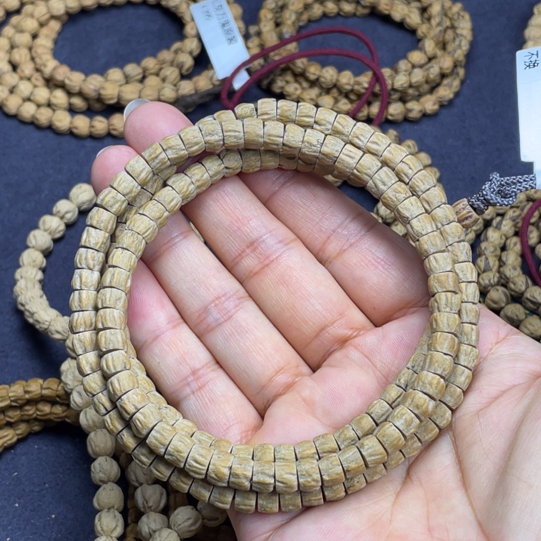 柏香籽/百香籽吊坠