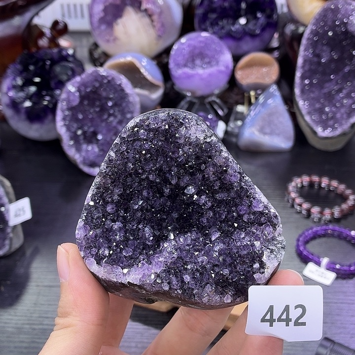 水晶大型摆件（非配饰）未镶嵌