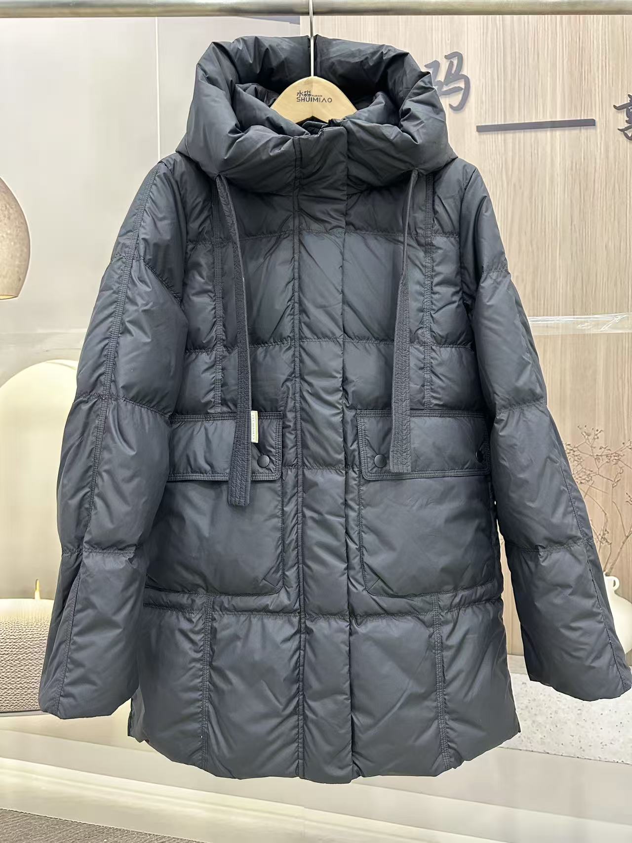 水淼休闲大码一手长羽绒服