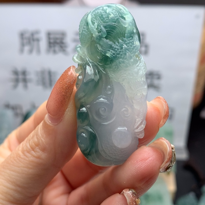 定制翡翠未镶嵌天然翡翠