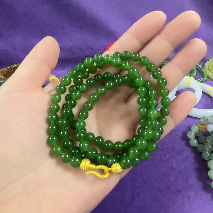 和田玉（碧玉）未镶嵌颈饰