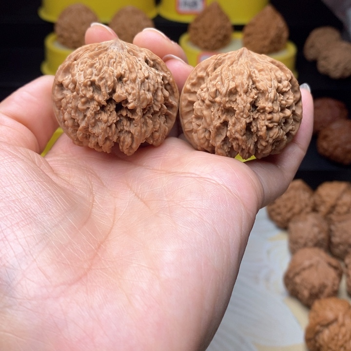 文玩核桃吊坠有****期137狮子头