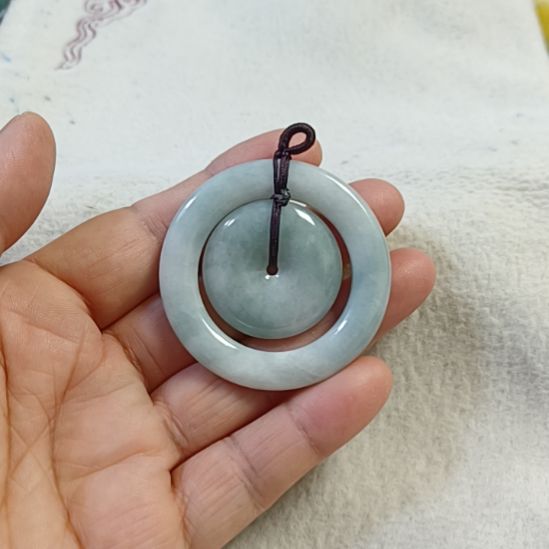 翡翠颈饰未镶嵌翡翠颈饰末镶嵌