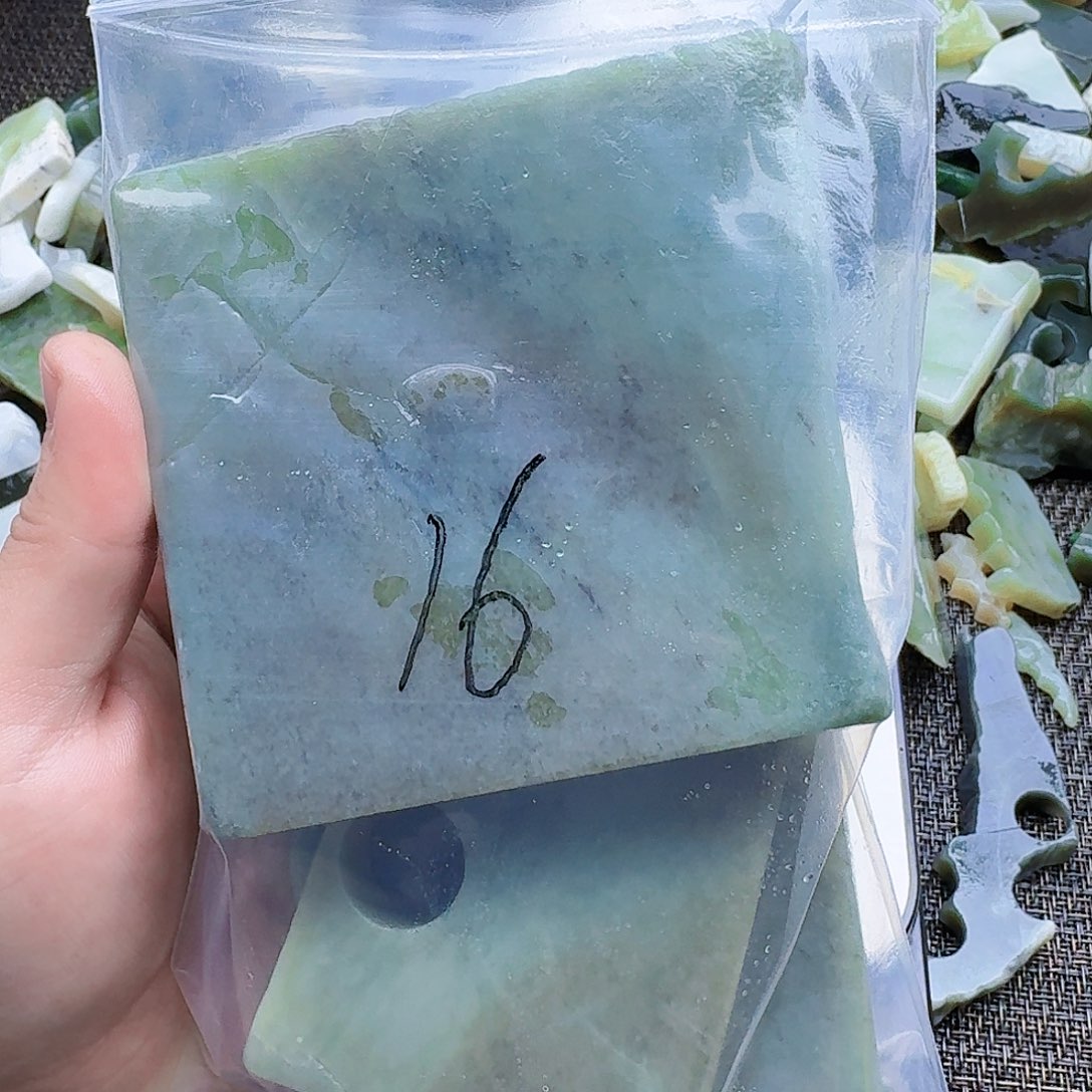 和田玉未镶嵌珠宝半成品