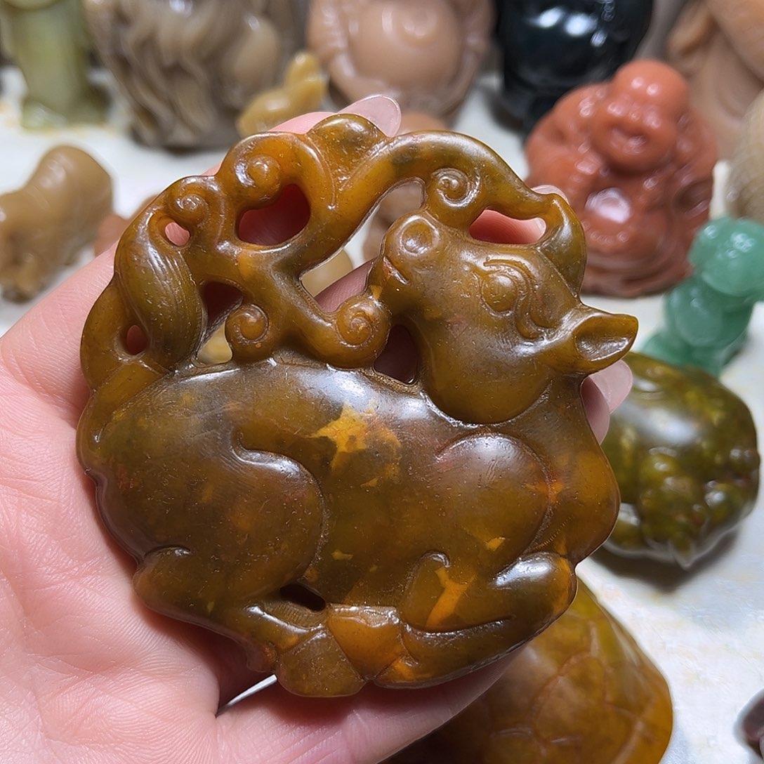 白玉菩提吊坠白玉菩提吊坠