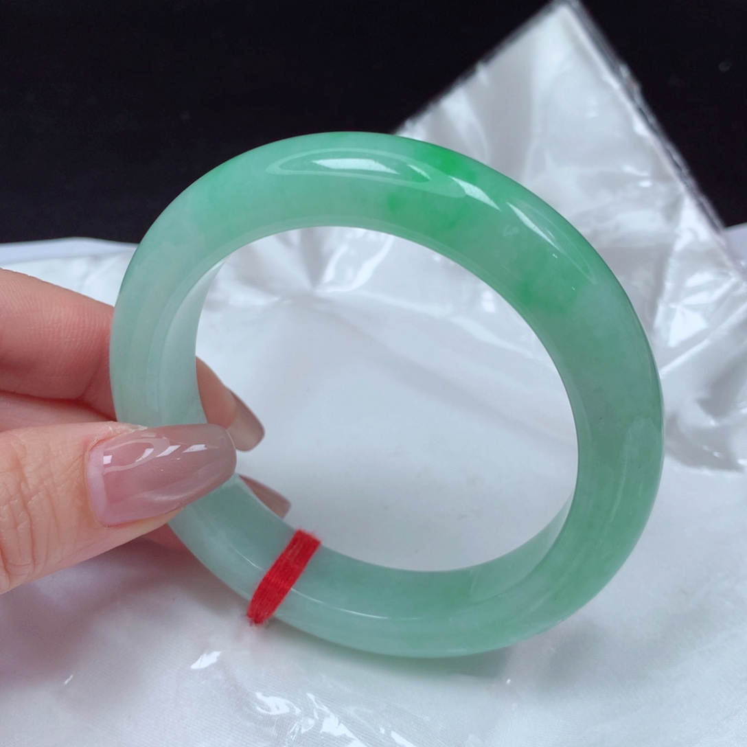 翡翠手镯未镶嵌手镯57