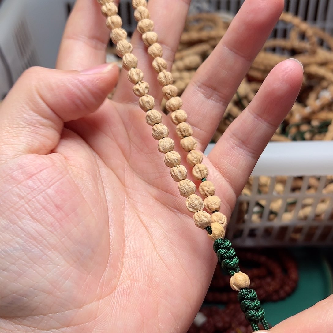 柏香籽/百香籽吊坠