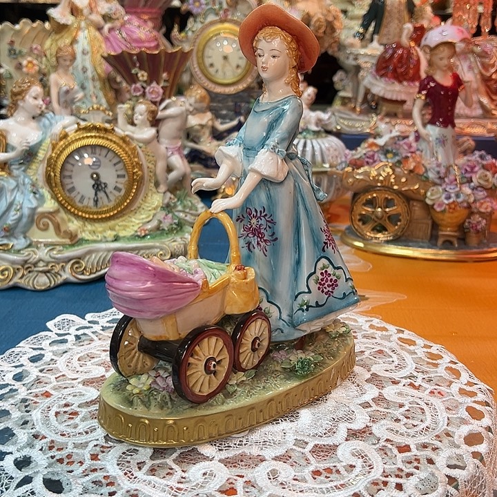 陶瓷妈妈推婴儿车 老货库存