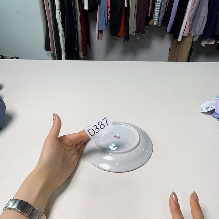 瓷片387灰绿色？？？？？？？？？？？？？？？