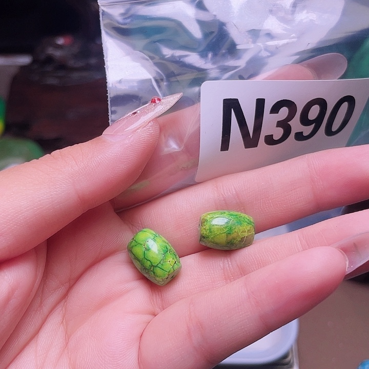 湖北十堰原矿绿小松