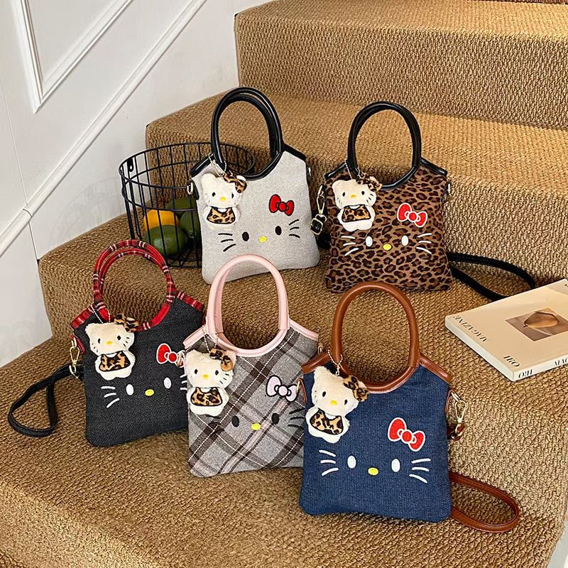 新款时尚猫咪格子单肩斜挎手拎包女童名媛出游零钱配饰造型包