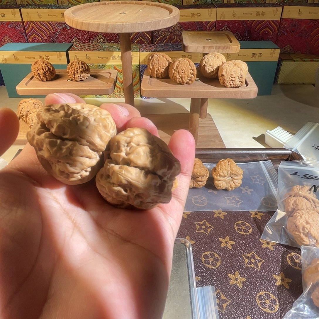 小***师把件文玩核桃蛙王龙蝉