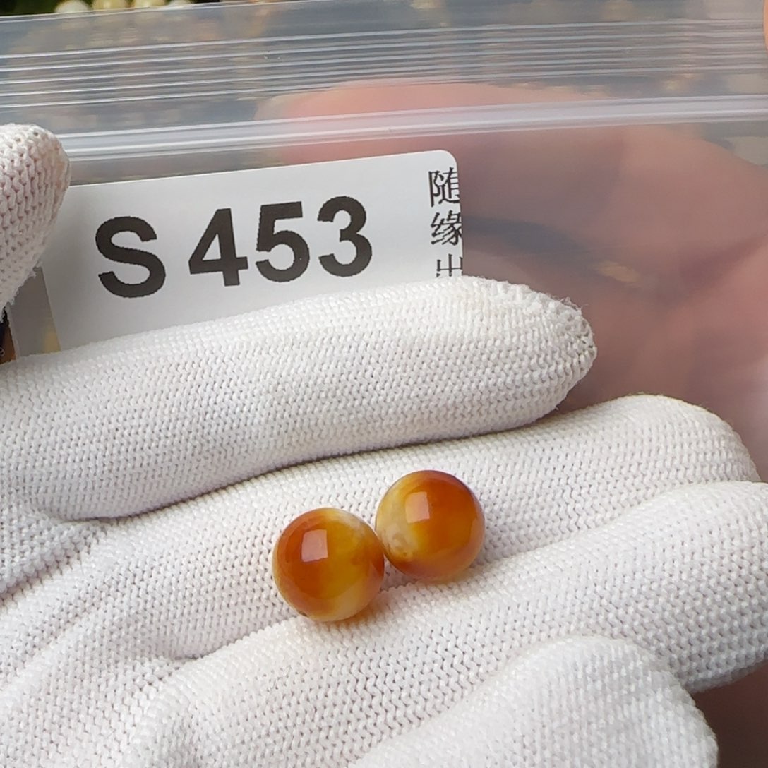 琥珀裸石未镶嵌，*园11尺寸