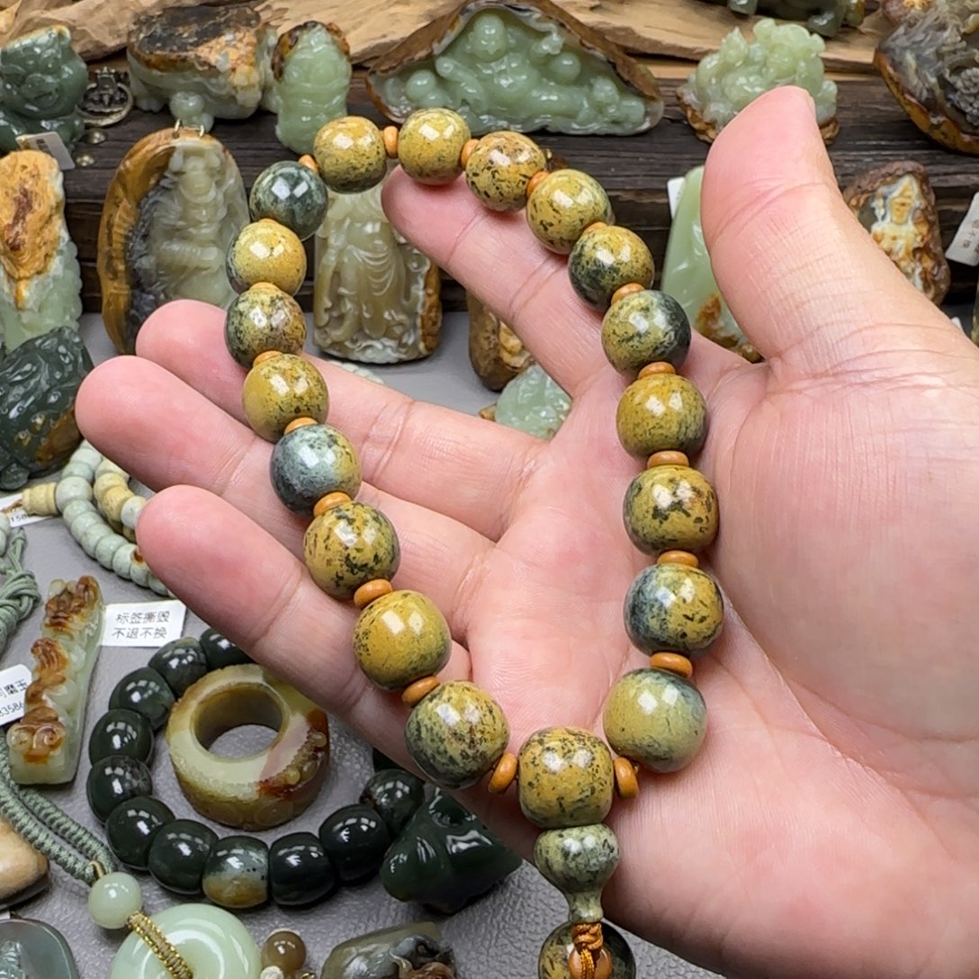 云***刀岫岩河磨玉（透闪石质玉）未镶嵌珠宝奇石