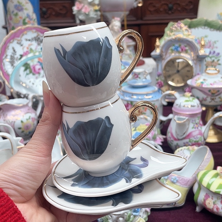 瓷片微瑕摆件。摆件摆件