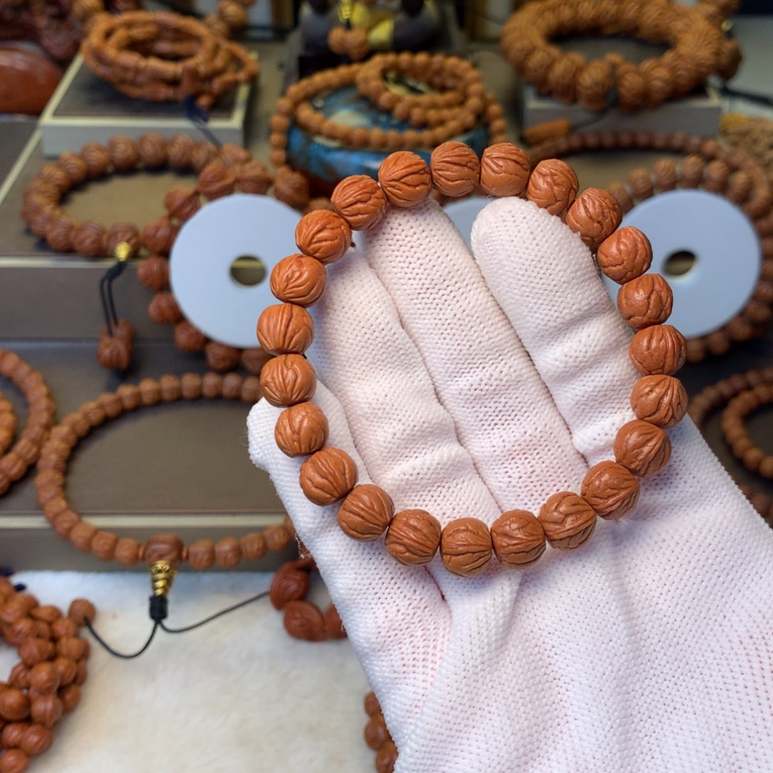 嗨***吗桃核手串秦岭龙纹