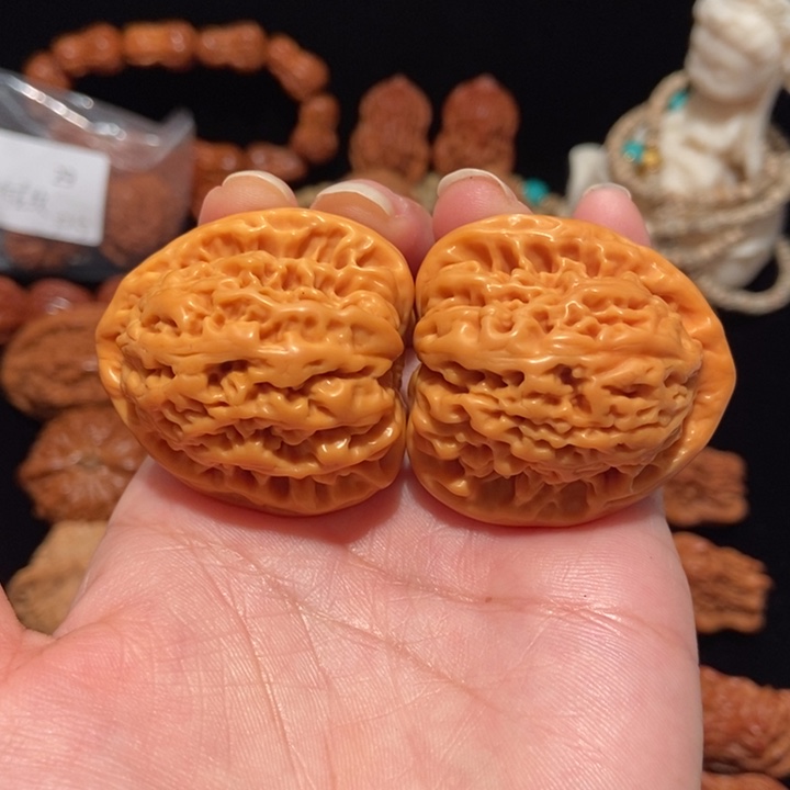 文玩核桃把件39南疆石375