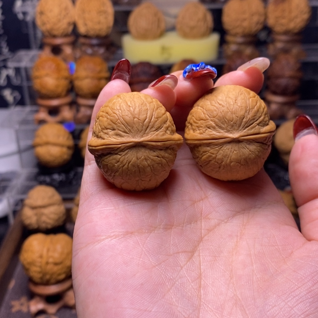 把件文玩核桃Z15云边皮皮球33尺