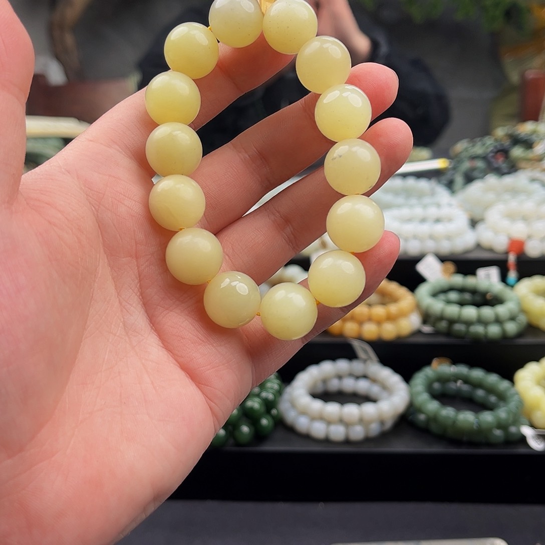 和田玉手串未镶嵌