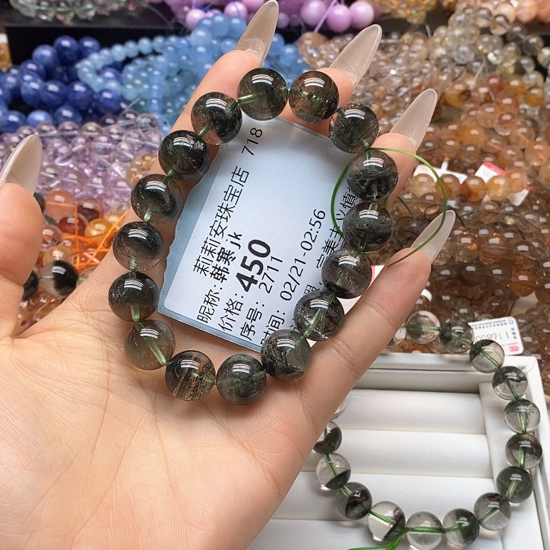 水晶手串未镶嵌2468909877