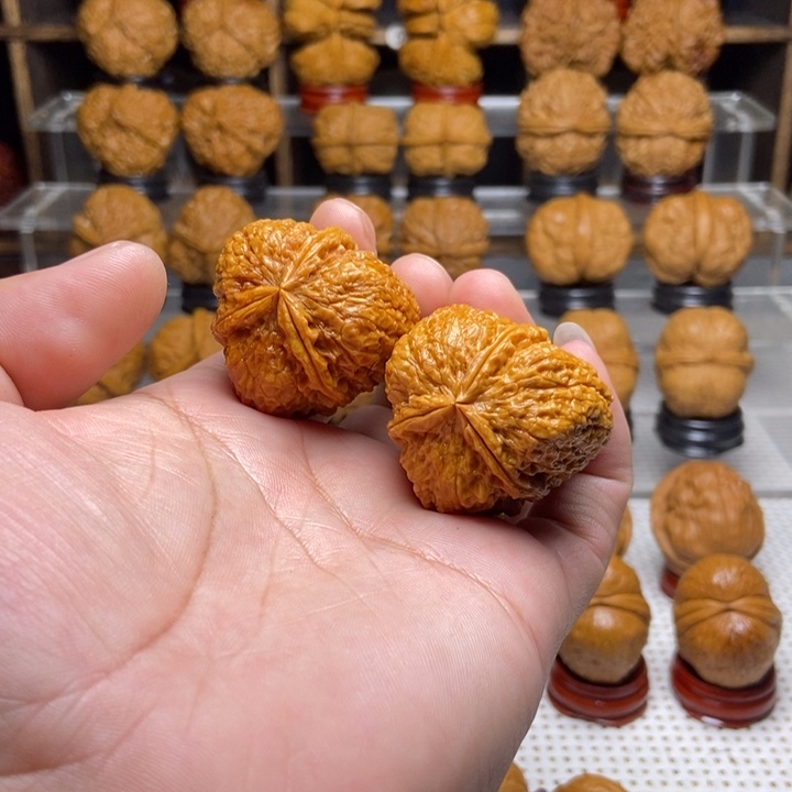 吊坠文玩核桃7密石三棱