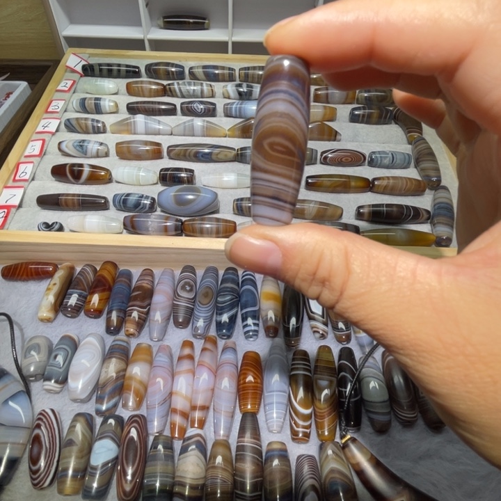 玛瑙/玉髓未镶嵌颈饰