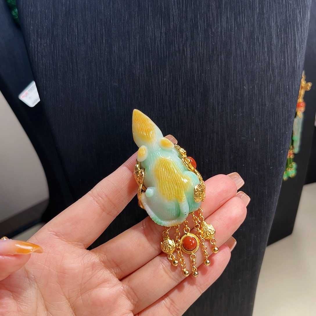 【闪购商品】翡翠戒指银S925镀金镶嵌金钱鼠