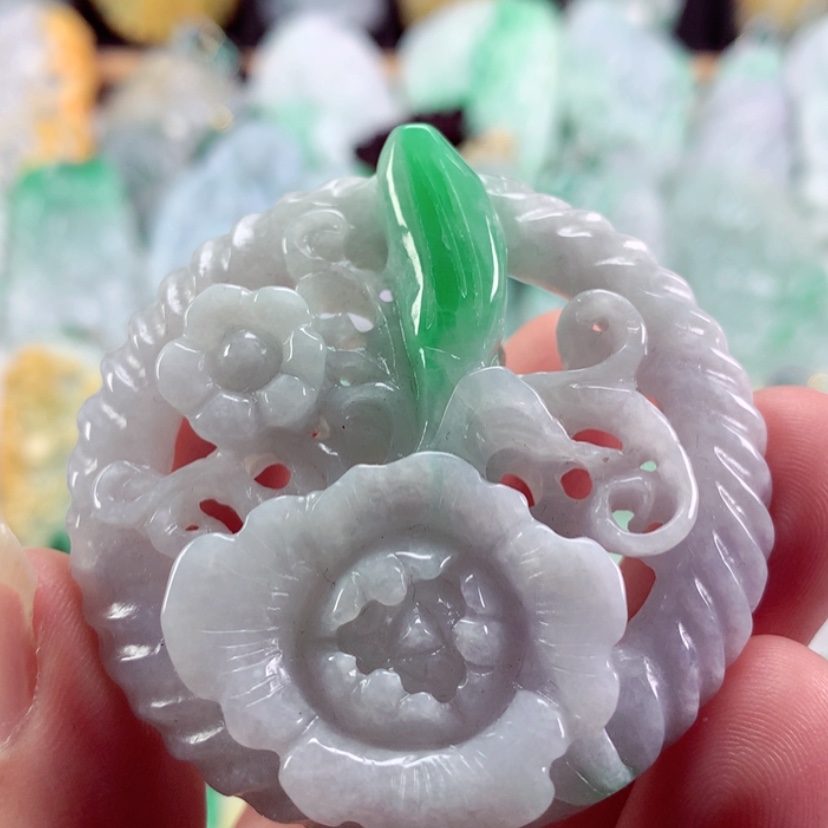 【闪购商品】翡翠吊坠(不含链)未镶嵌