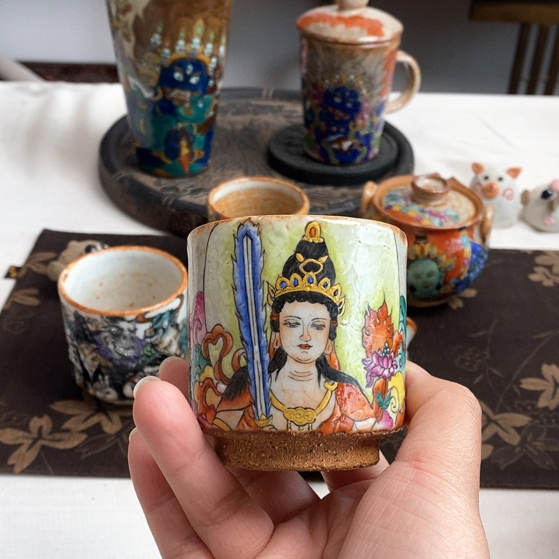 手工手绘大势至茶杯