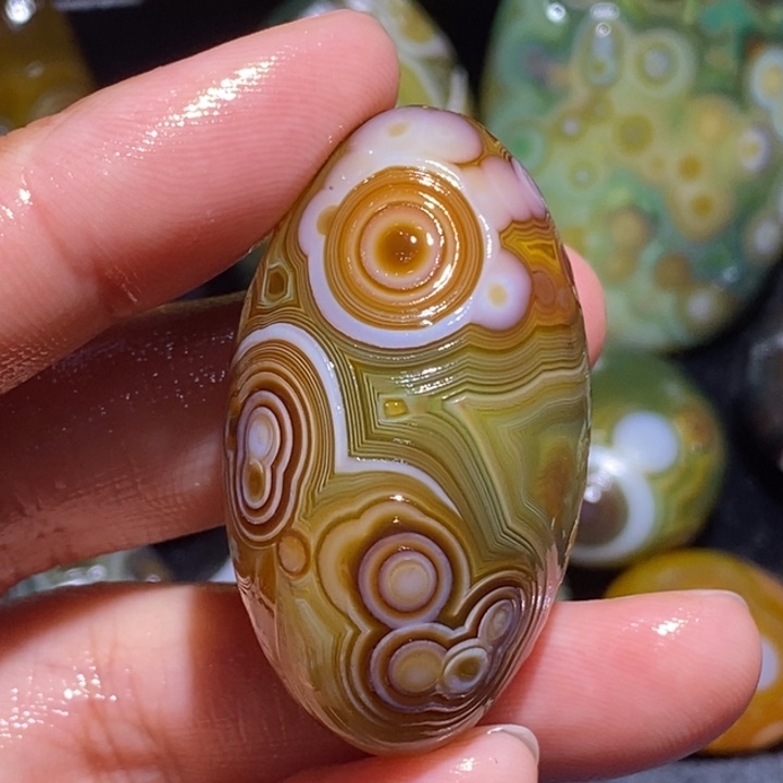 未镶嵌玛瑙/玉髓珠宝奇石