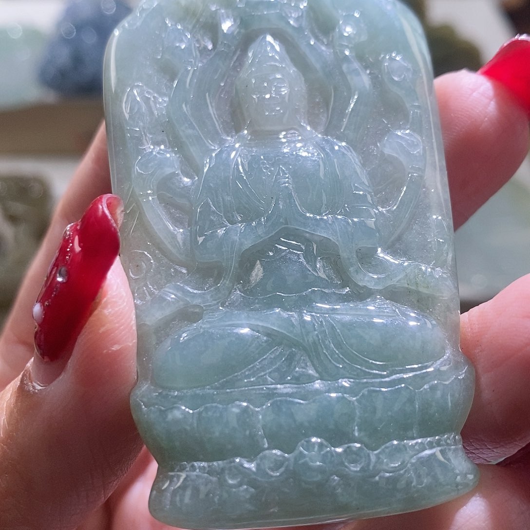 【闪购商品】翡翠颈饰未镶嵌千手