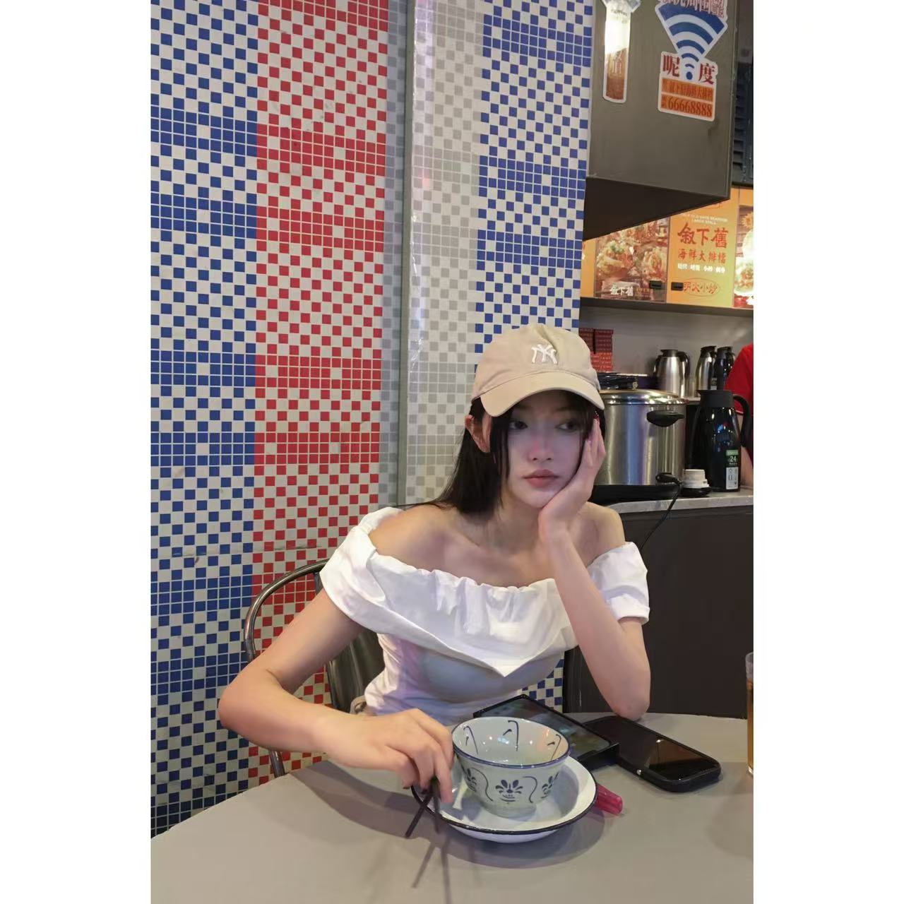 Mao法式一字肩荷叶边白色短袖女夏季修身设计感短款上衣H3051