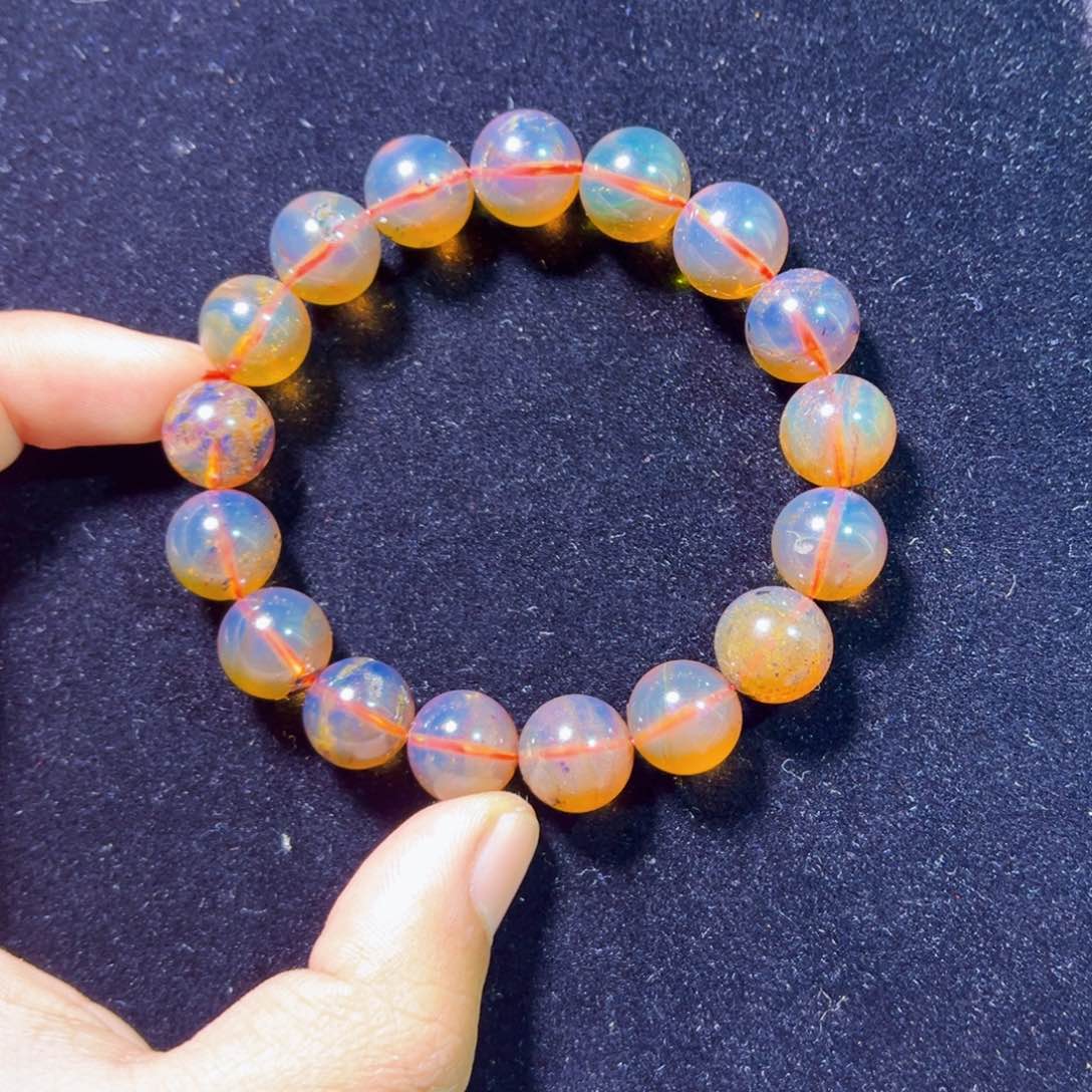 琥珀裸石未镶嵌琥珀