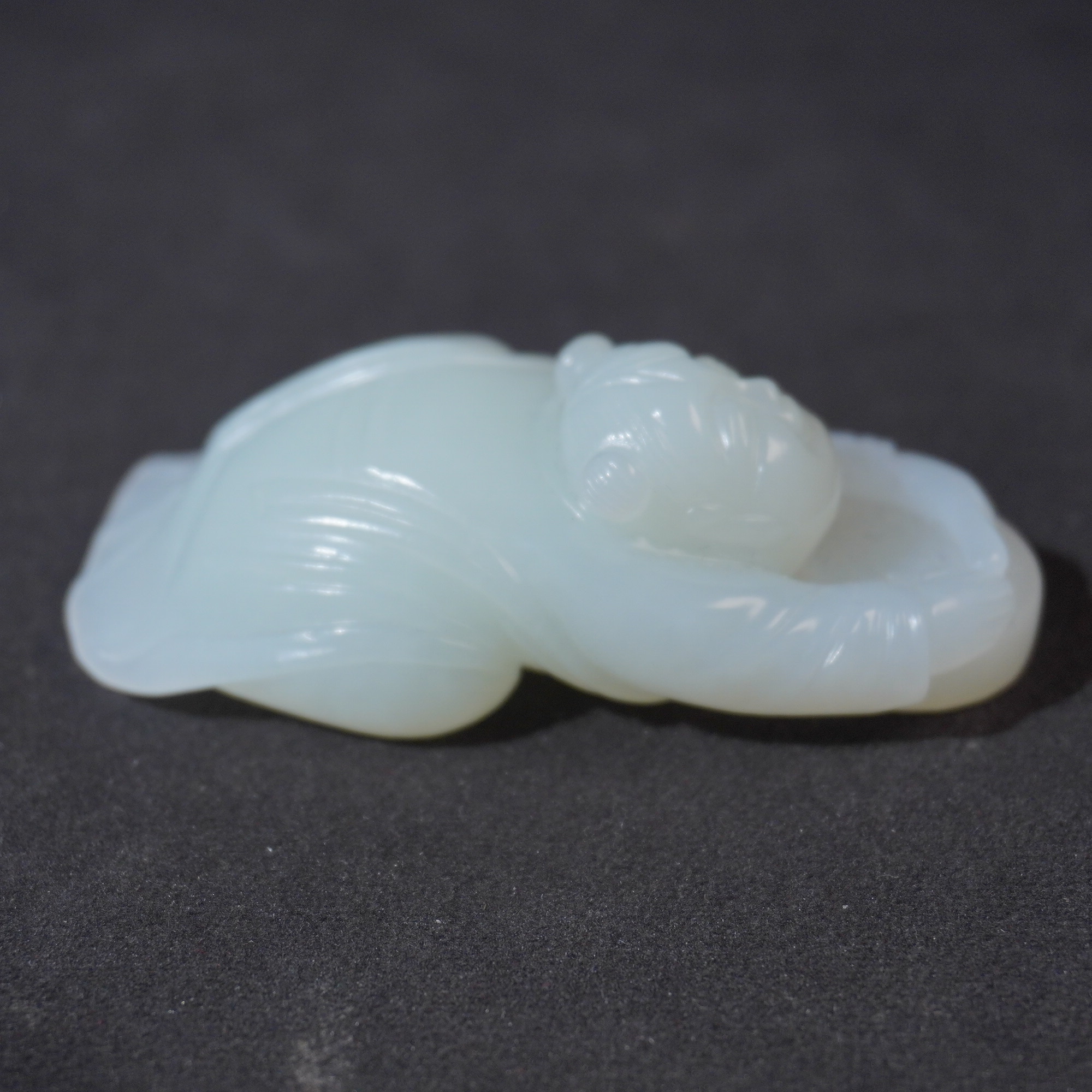 5SE2  清  和田玉童子手把件