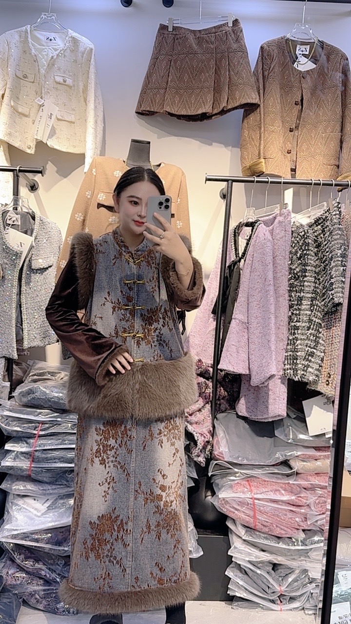 ZS966790大码改良新中式国风牛仔马甲两件套潮植绒提花高级感显瘦