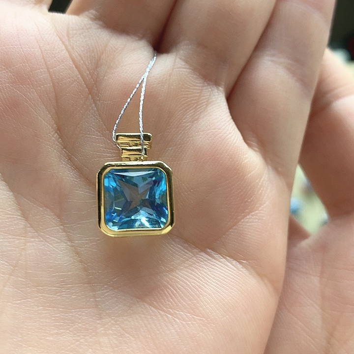 托帕石吊坠(赠链)银S925镶嵌